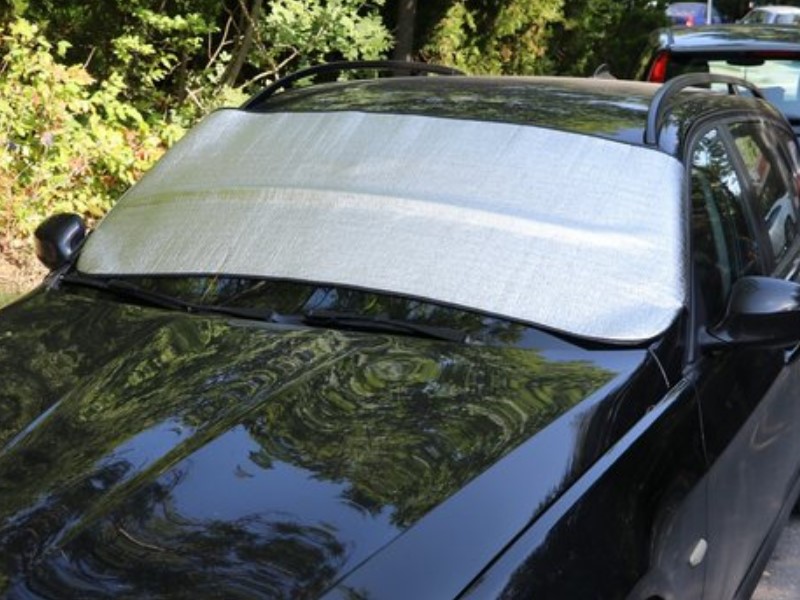 Car sunshades of different sizes.