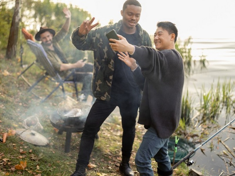 gifts for men fishing trip